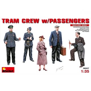 1:35 Tram Crew with Passengers