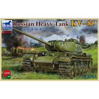 RUSSIAN HEAVY TANK KV-85