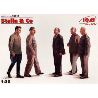 STALIN AND CO (5 FIGURES)