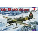 1:72 Yak-18 with ski gear