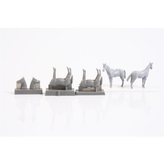 1:72 Riding Horses(2 figures,one with saddle