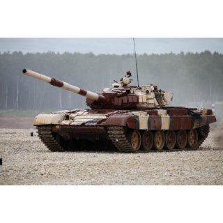 1:35 Russian T-72B1 MBT(w/kontakt-1 reactive amor)