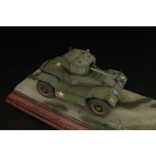 1/72 Hauler AEC Mk.III armoured car