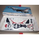 1/72 F-16D Falcon "Thunderbirds"