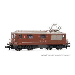 BLS, vierachsige elektrische Mehrzwecklokomotive Re 4/4 161 „Domodossola“, braun, Ep. IV-V, mit DCC-Sounddecoder