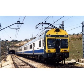 RENFE, elektrischer Triebzug der Reihe 444, Triebzug 444-011 in blau-weißer Farbgebung, Epoche V