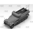 1:35 Beobachtungspanzerwagen Sd.Kfz.251/18 Ausf.A, WWII German Observation Vehicle with crew
