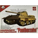 1:35 German Middle Tank E-50 mit 10.5cm L/52 Panther III...